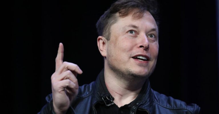 Elon Musk Agrees to Buy Twitter