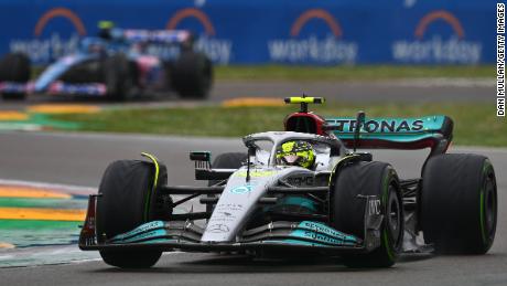 Lewis Hamilton struggled during the Emilia Romagna Grand Prix, ultimately finishing 13th. 