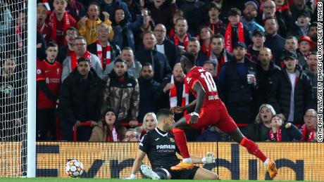 Sadio Mane scores Liverpool&#39;s second goal.