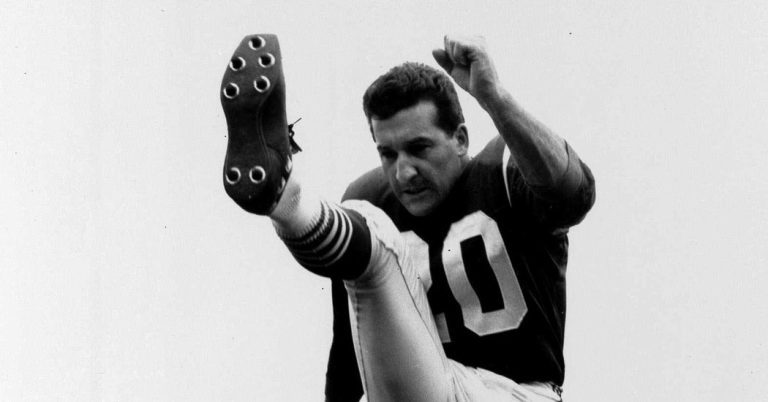 Gino Cappelletti, Versatile Boston Patriots Star, Dies at 89