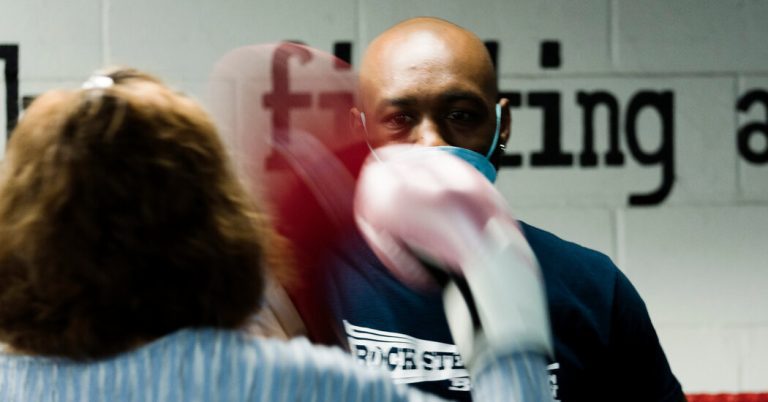 For Some Parkinson’s Patients, Boxing Can Be Therapy