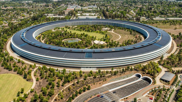 Apple says it will raise pay for corporate and retail employees in tight labor market