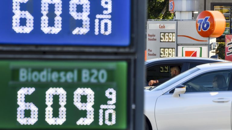 California’s gas average tops $6 per gallon as nationwide prices surge