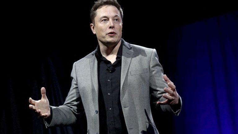 Elon Musk reportedly tells Tesla workers to be in office full-time or resign