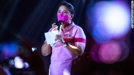 Philippines Vice President Leni Robredo addresses a crowd on May 1, 2022 in Manila. 