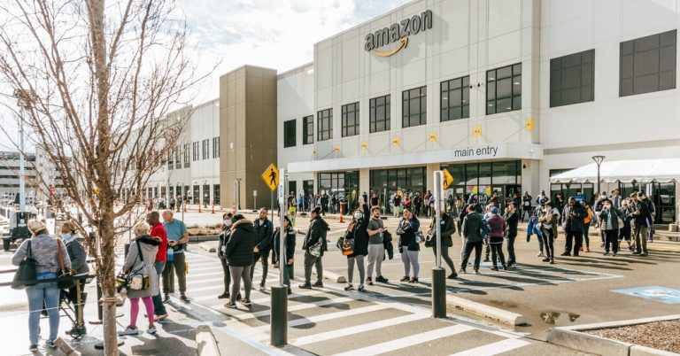 Amazon Fires Senior Managers Tied to Unionized Staten Island Warehouse