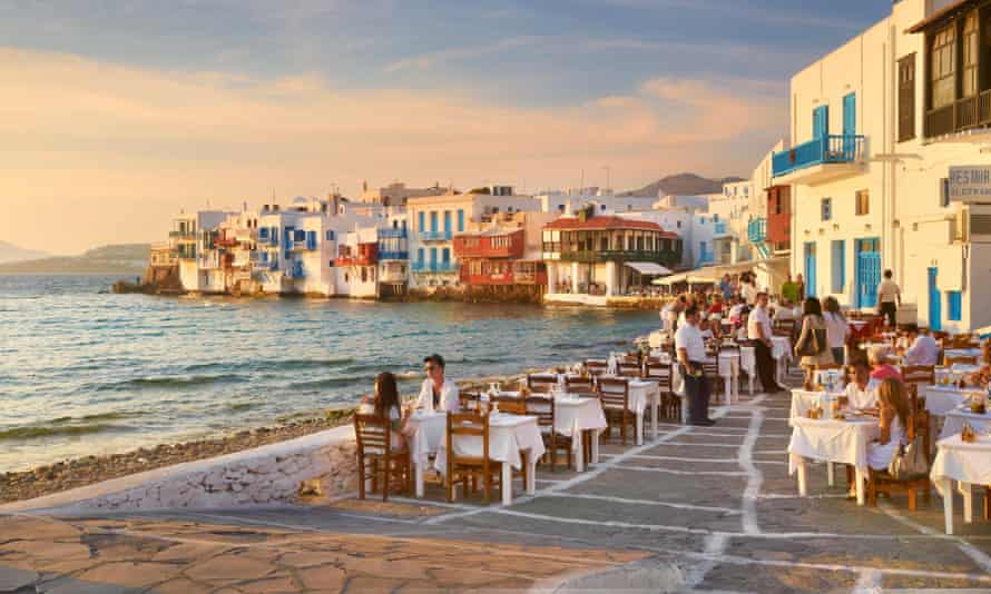 Outdoor restaurant, Mykonos