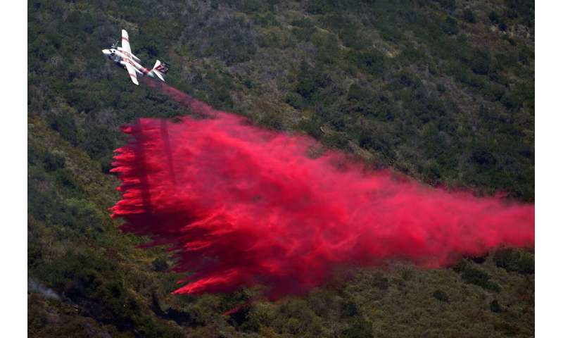 Menaced by flames, nuclear lab peers into future of wildfire