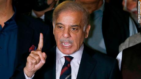 Who is Pakistan&#39;s new Prime Minister? Steel dynasty scion Shehbaz Sharif inherits an ailing economy amid political turmoil