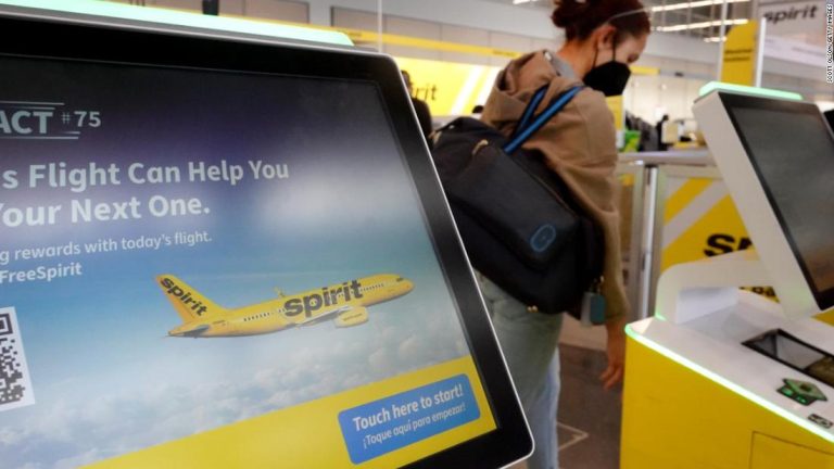 Spirit rejects JetBlue’s offer, saying it wants to be bought by Frontier