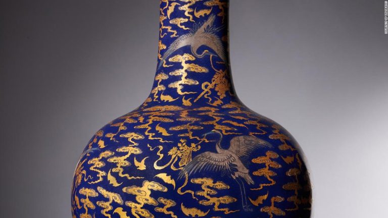 Qianlong dynasty vase found in kitchen could be worth up to $186,000