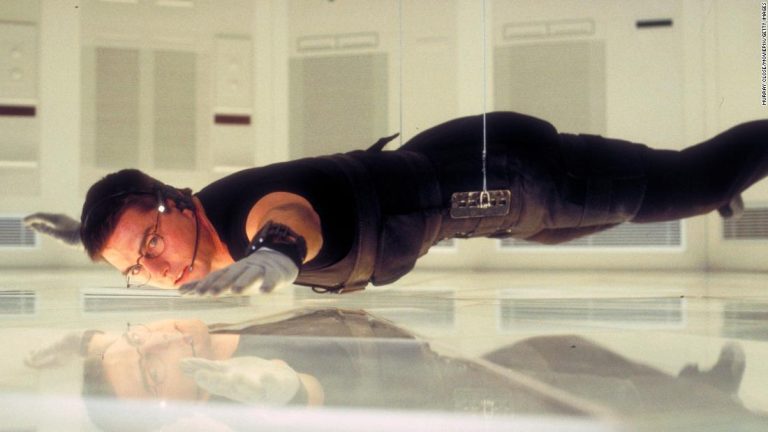 Which Tom Cruise film has made the most at the ticket booth?