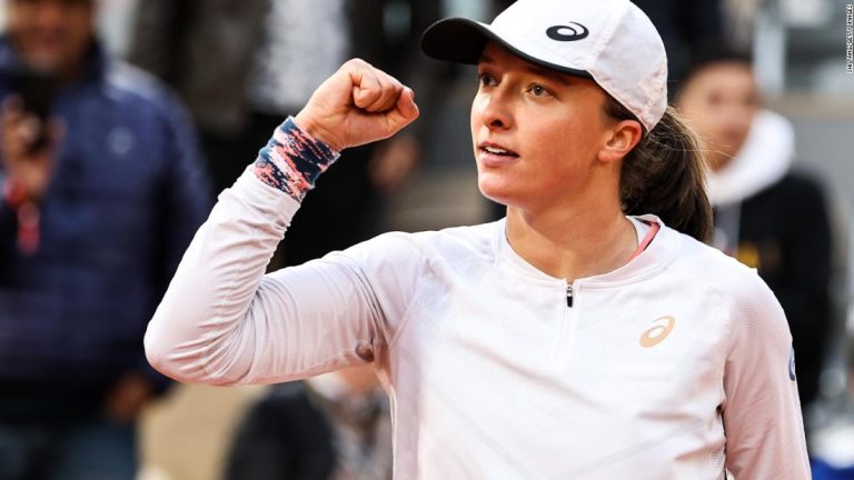 Iga Swiatek: The 21-year-old who could break Serena Williams’ record winning streak