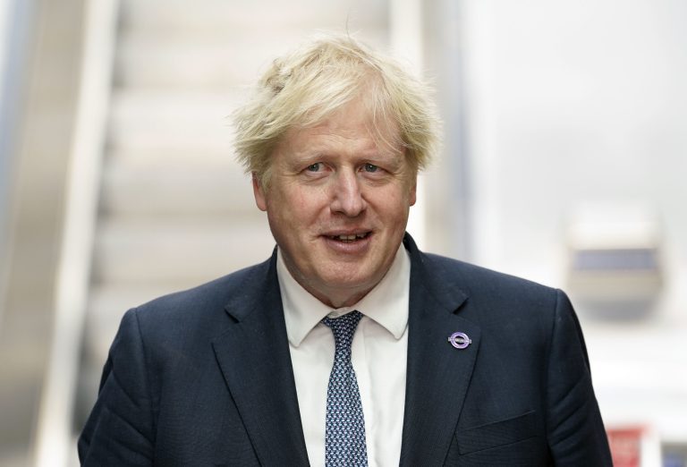 UK Prime Minister to 'redouble efforts' to provide humanitarian aid to Ukraine, Downing Street statement says