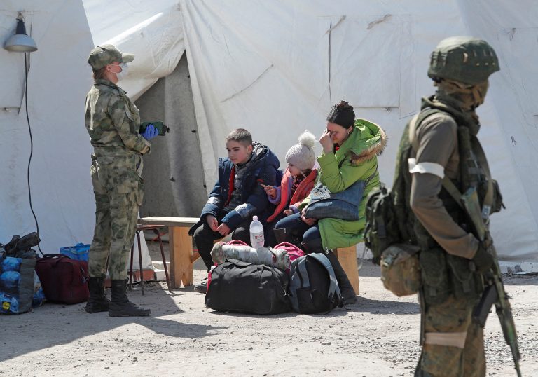 Mariupol residents arrive in Russian-held Bezimenne, site of so-called filtration center