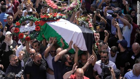 Thousands mourn slain journalist Shireen Abu Akleh as Palestinians call for accountability