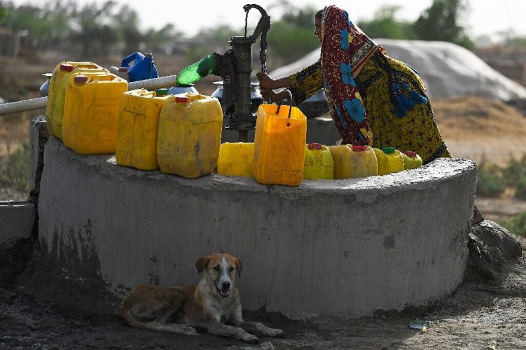 Extreme temperatures compound poverty in Pakistan’s hottest city