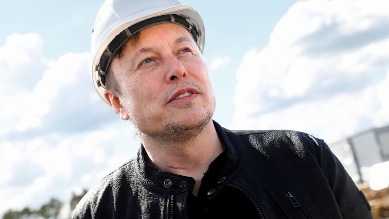 Elon Musk feels ‘super bad’ about economy, needs to cut 10% of Tesla jobs