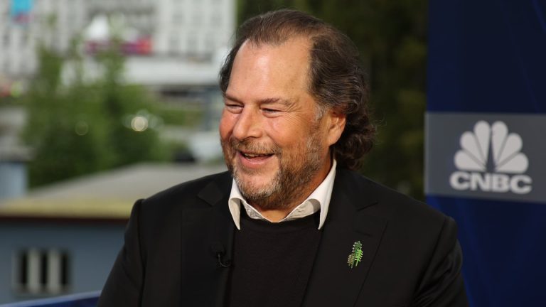 Salesforce shares jump on upbeat results in the face of tough economy