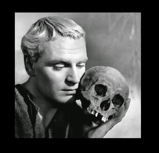 A photo of Shakespeare¿s Hamlet featuring a human skull remains on Hearne's social media page