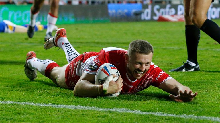 Joe Batchelor scored St Helens' sixth try as Leeds capitulated late on