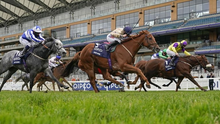 Ascot Races - October 17th 2020
Glen Shiel ridden by Hollie Doyle (centre) wins The Qipco British Champions Sprint Stakes at Ascot Racecourse.