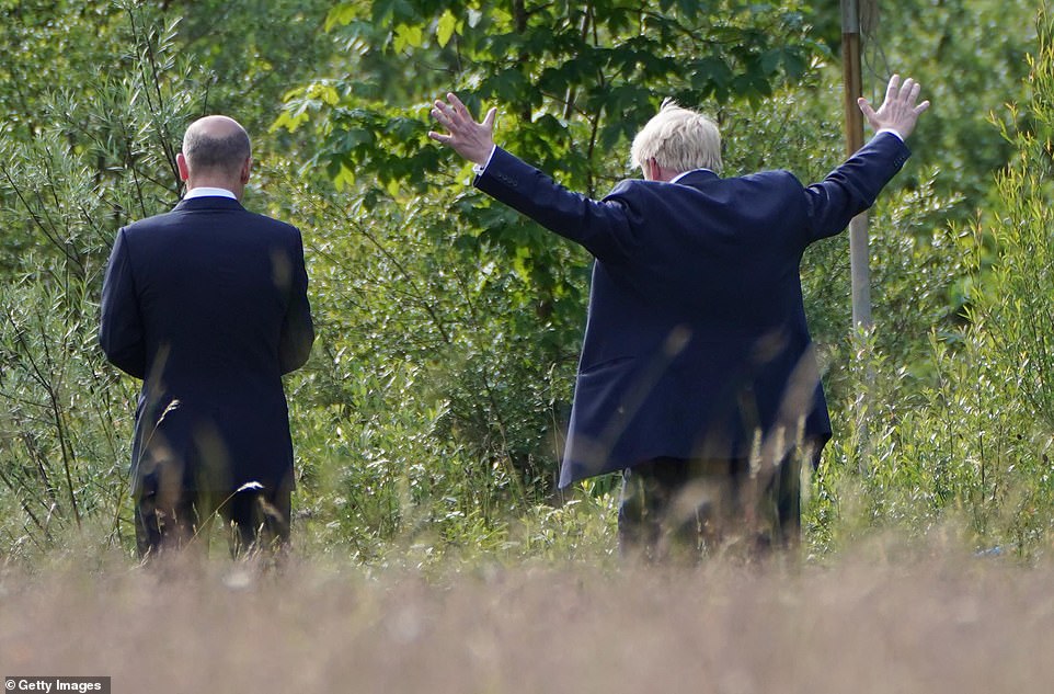 Boris was in good spirits during the meeting with the newly-elected German chancellor