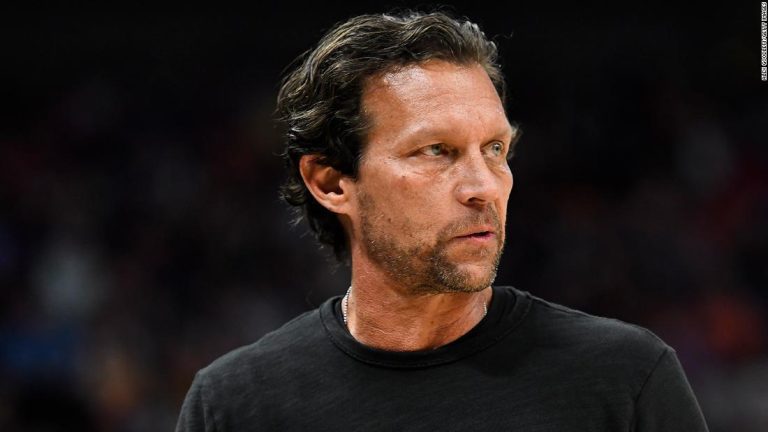 Utah Jazz head coach Quin Snyder steps down after eight seasons