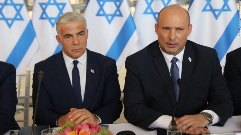 Israel: Naftali Bennett and Yair Lapid agree to to dissolve government