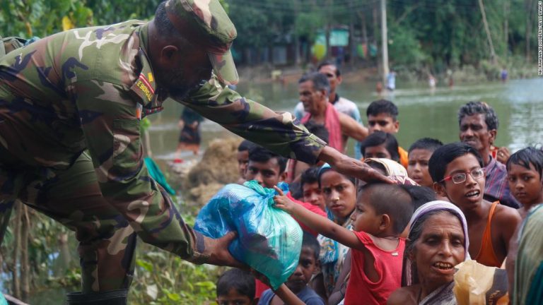 Bangladesh floods: 7.2 million need aid, Red Cross says