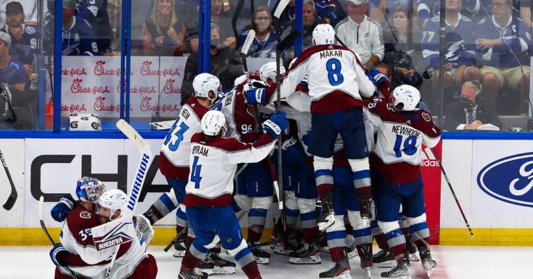 After Disputed Goal, Avalanche on the Cusp of a Stanley Cup Win