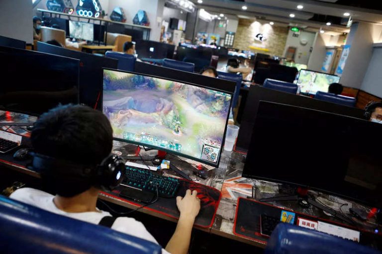 China issues licences to 60 online games in June, none for Tencent or NetEase