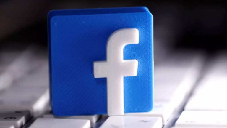 How to change privacy settings on Facebook