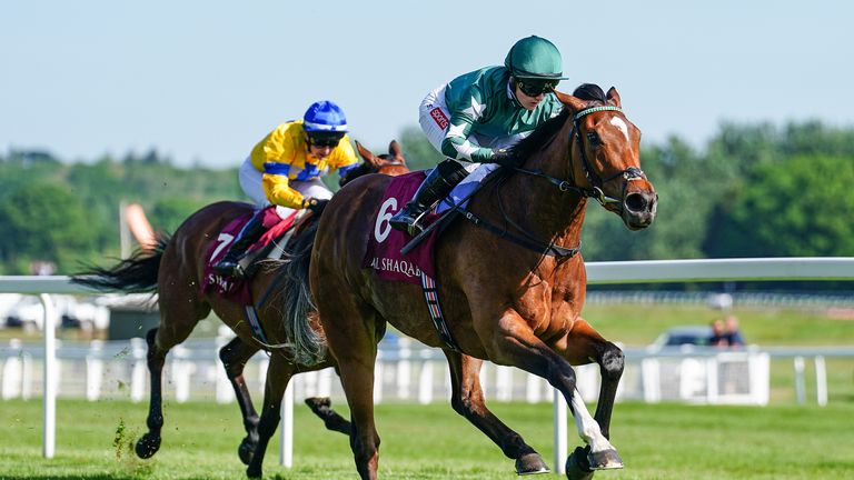 Nashwa stretches away from Stay Alert to win the Listed Haras De Bouquetot Fillies&#39; Trial Stakes 