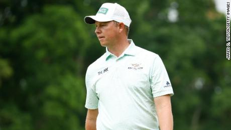 Golfer hits spectacular shot from hospitality deck at the US Open