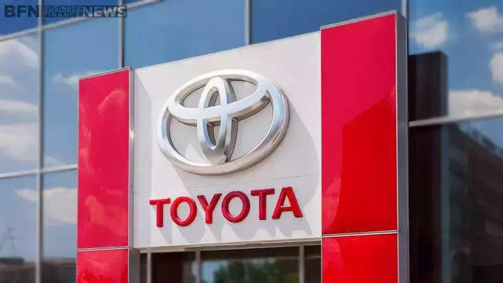 Why Toyota cut July global production plan?