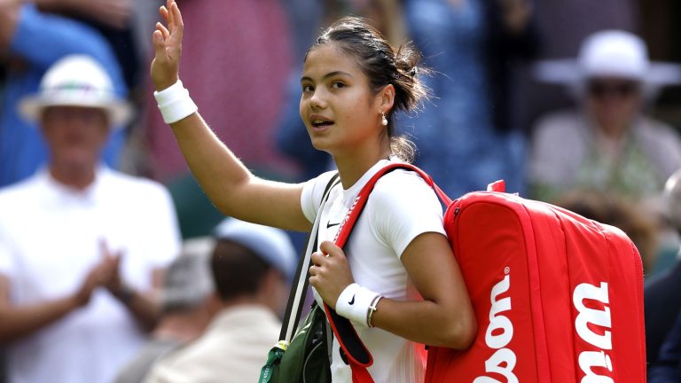 Emma Raducanu knocked out of Wimbledon by Caroline Garcia while Harriet Dart wins | Tennis News