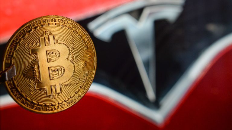 Tesla converted 75% of bitcoin purchases to fiat currency in Q2 2022