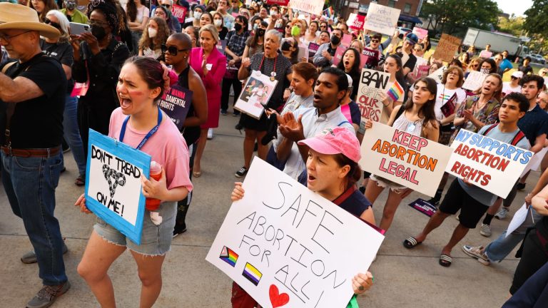 Actor Ashley Judd speaks out against the overturning of Roe v. Wade