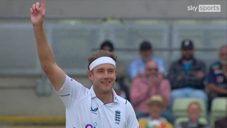 Stuart Broad claimed his 550th Test wicket with this dismissal of Mohammed Shami.