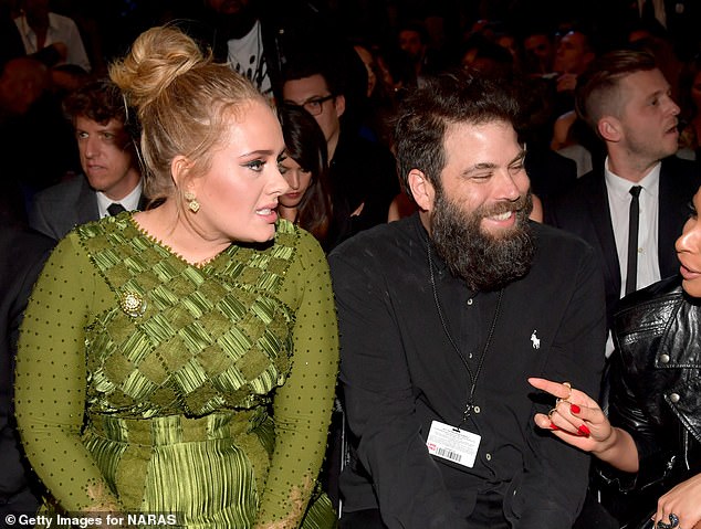 Ex: The former couple announced they were going their separate ways in April 2019, with Adele filing court documents five months later.