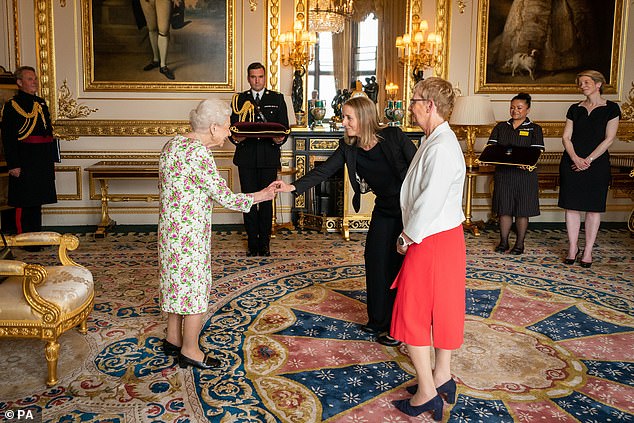 Judith Paget CBE, Chief Executive NHS Wales and Dr Ami Jones MBE, Intensive Care Consultant, were among those attending the short audience