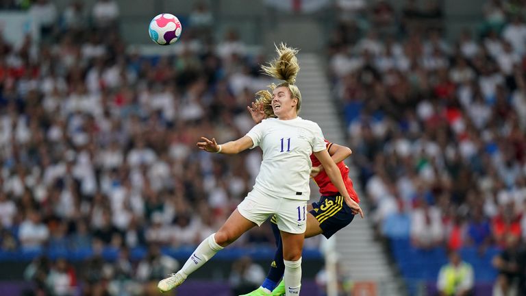 Lauren Hemp had a tough night on either flank - but provided the cross which led to England&#39;s equaliser