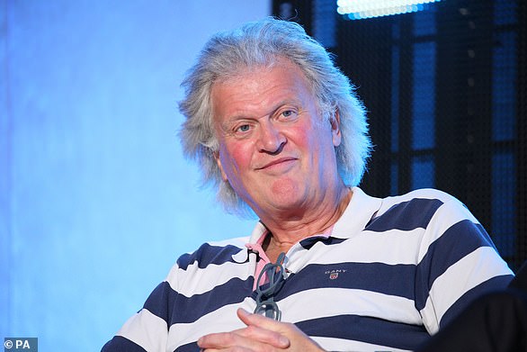 Wetherspoon boss Tim Martin has indicated his backing for the Foreign Secretary over her pledge to cut taxes