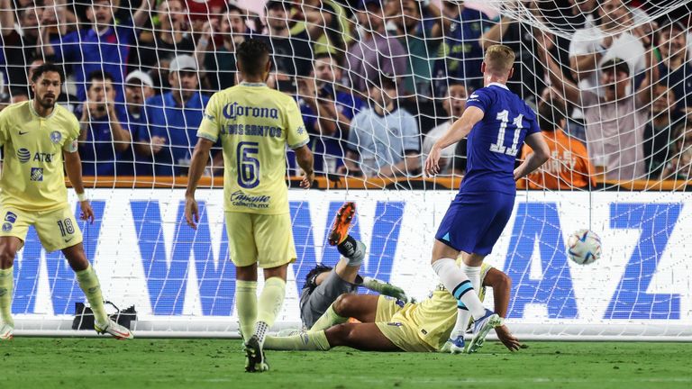 July 16, 2022: Chelsea FC forward Timo Werner (11) scores a goal during the FC Clash of Nations 2022 soccer match featuring Chelsea FC vs Club America at Allegiant Stadium in Las Vegas, NV. Chelsea FC defeated Club America 2 to 1. Christopher Trim/CSM. (Credit Image: .. Christopher Trim/CSM via ZUMA Press Wire) (Cal Sport Media via AP Images)