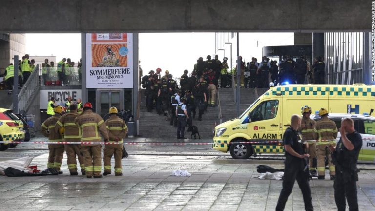 Deadly shooting at mall in Copenhagen