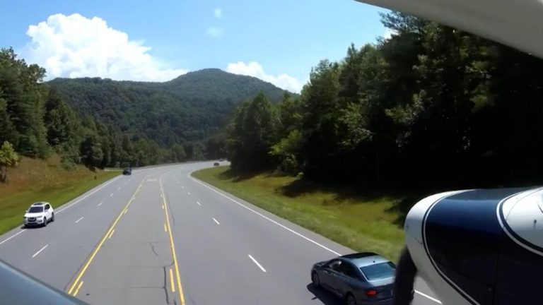 Pilot's GoPro captures emergency landing on highway