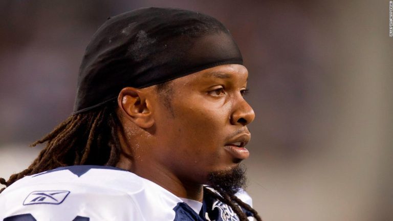 Marion Barber: Former NFL running back died of heatstroke, medical examiner says