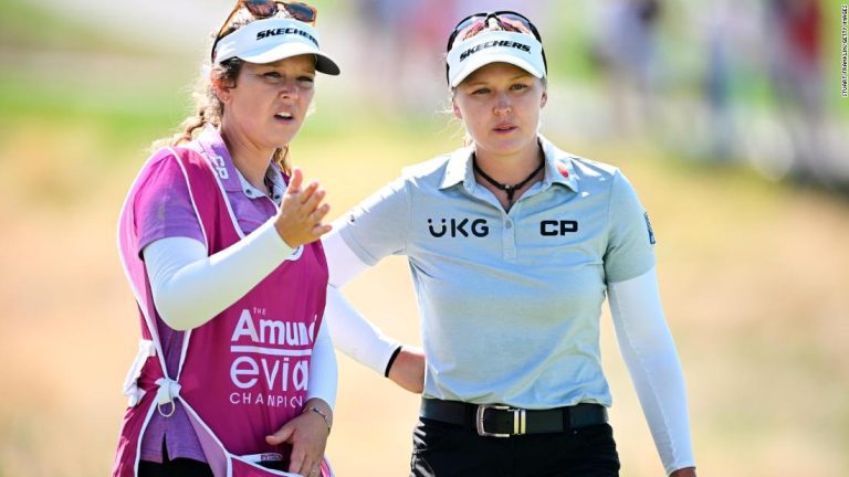 Brooke Henderson reveals how caddying sister spurred second major win