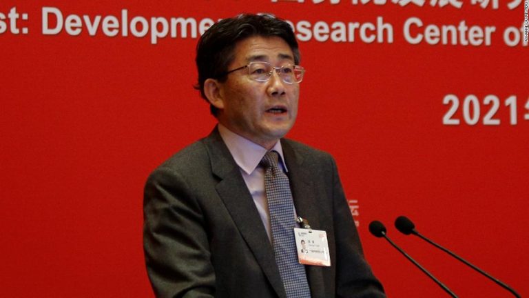 Scientist at forefront of China’s early investigations into Covid-19 steps down